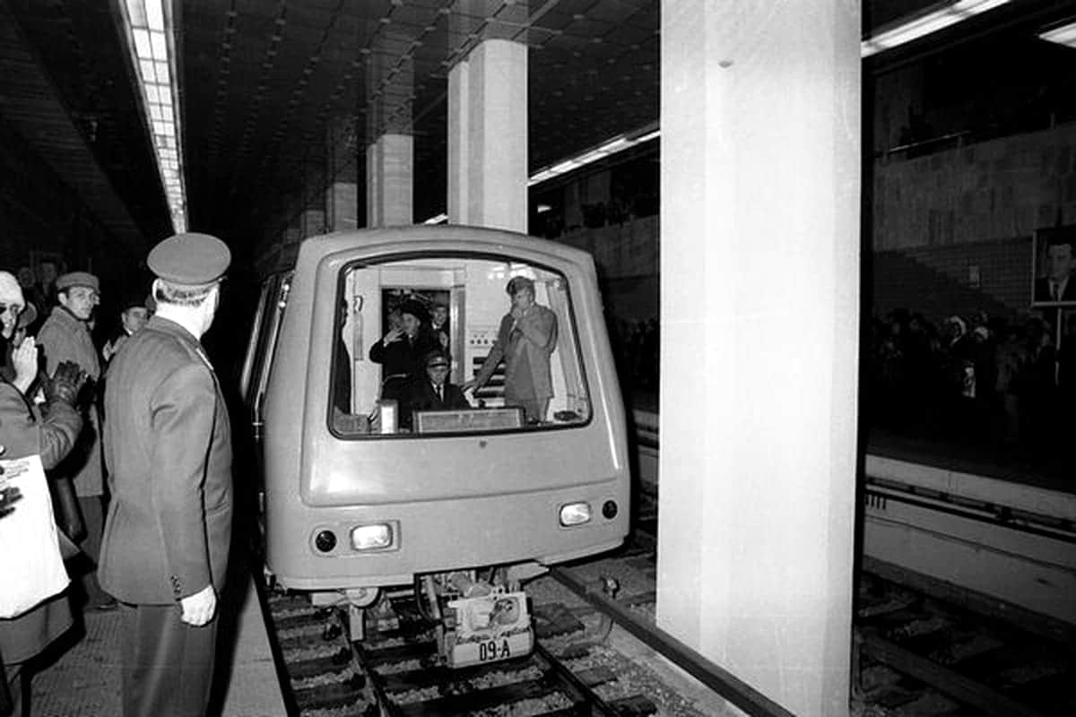 istorie metrou bucuresti
